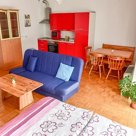 Apartamento And Perunika